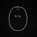 505180 Pearl necklace